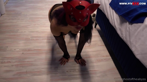 Emekliyerek gelip sakso çektim – Horny İzel