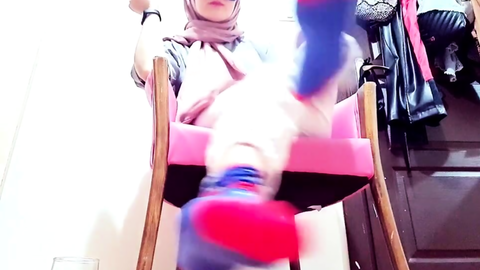 Renkli çoraplarımla kişiye özel video • Queen Salome