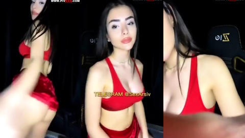 Celine Tango kırmızı tanga yayında azdırıyor